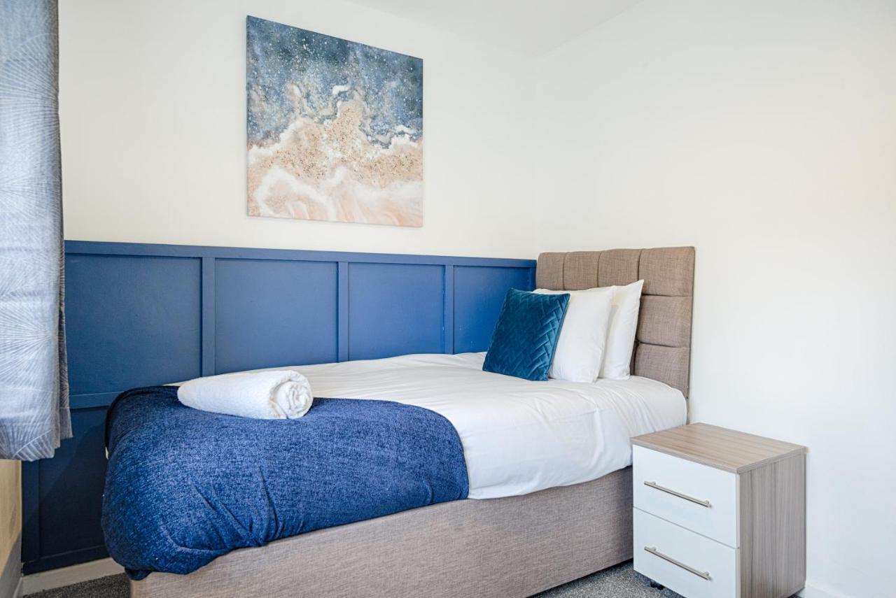 Private Parking, Garden, Close To Beach! Свонсі Екстер'єр фото