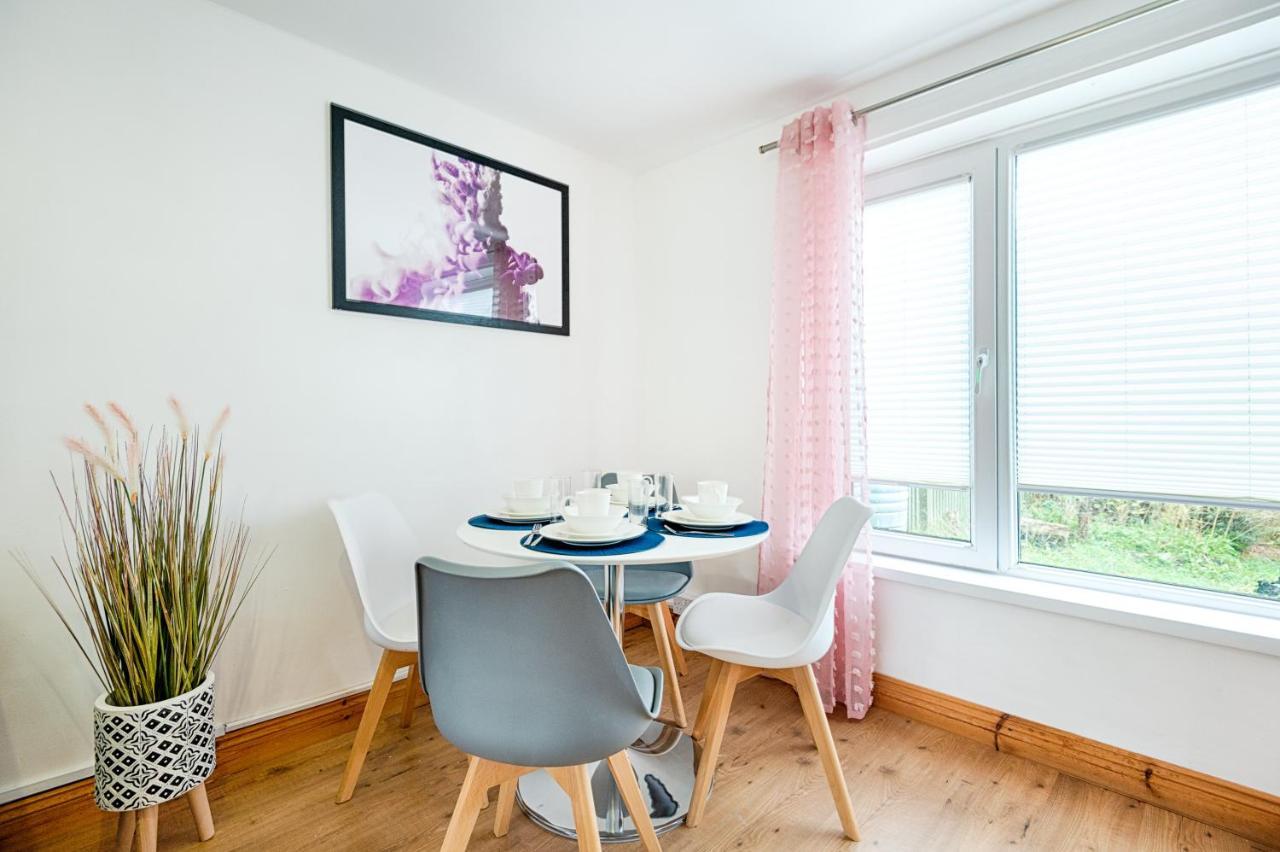Private Parking, Garden, Close To Beach! Свонсі Екстер'єр фото